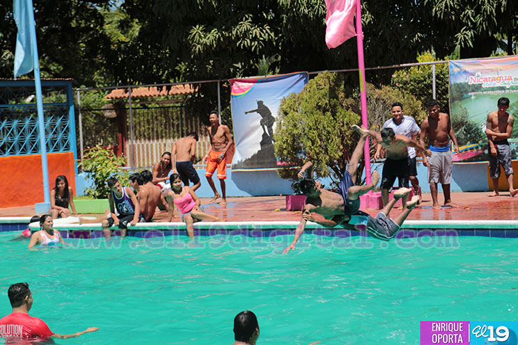 Familias disfrutan cierre del fin de semana en Xilónem